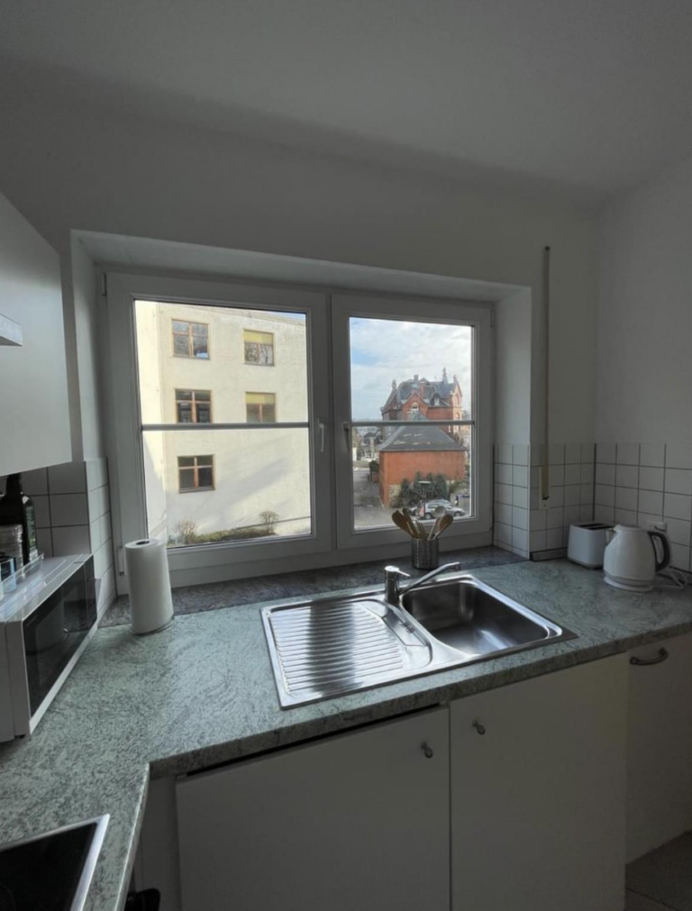 Helle 1-Zimmer-Wohnung (ca. 40 m²) mit Balkon – 5 Min. zur WHU, möbliert – ab 01.05.2026 - Bild 6