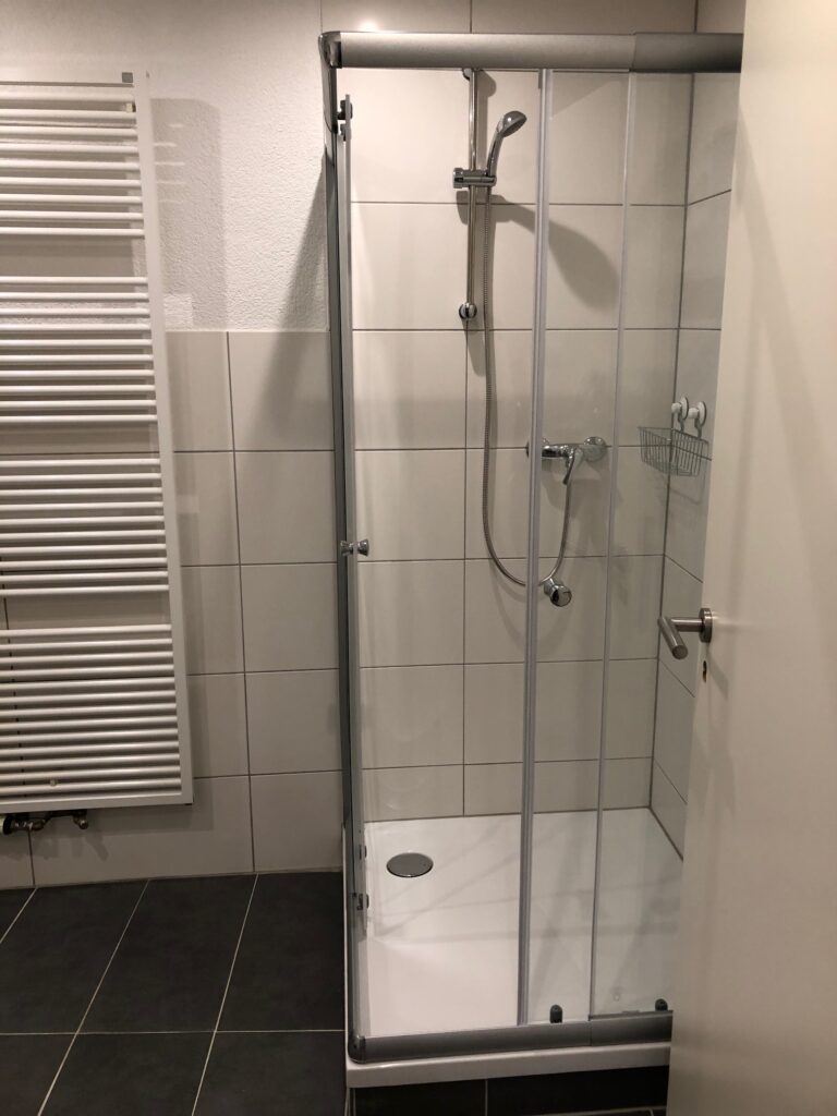 Kleines gemütliches Wohnhaus an Studenten zu vermieten 2er WG - Bild 7