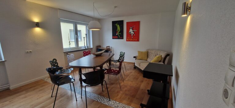 Entire house available as a three-person shared apartment or for individual rental - Bild 2