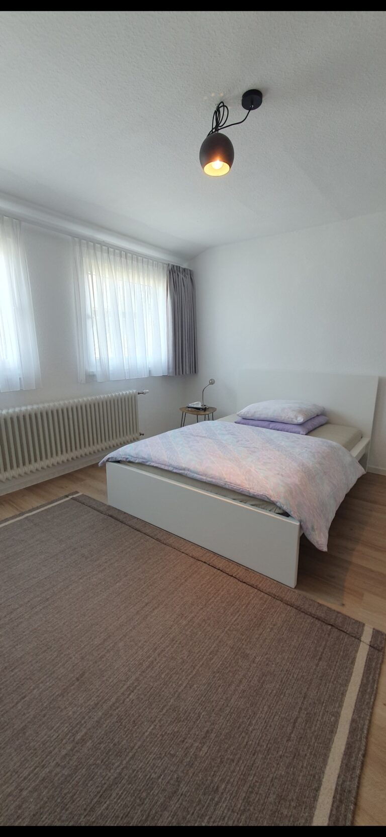 Entire house available as a three-person shared apartment or for individual rental - Bild 6
