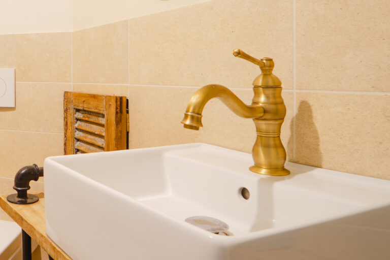 Wunderschönes, möbliertes Apartment 45m² in direkter Unilage. Ab 01.06.2026 - Bild 9