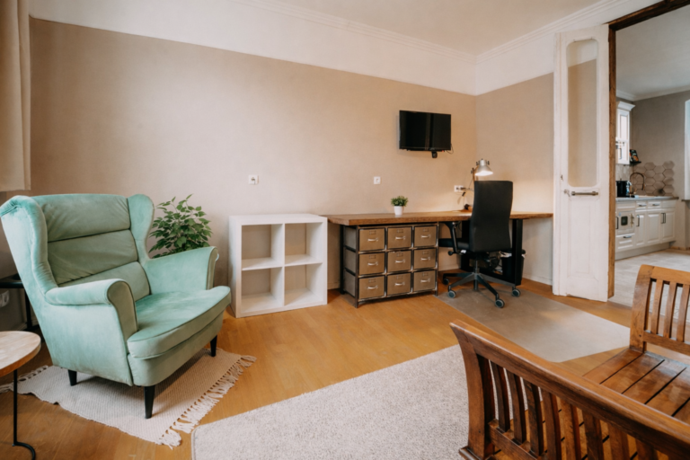 Vollmöbliertes Apartment 45m² in direkter Unilage. Ab 01.06.2026 - Bild 5