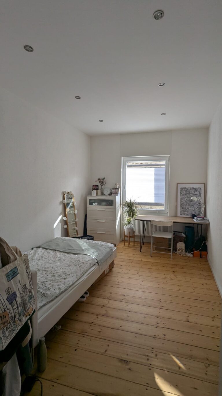 Edle 2 Zimmer-Wohnung in Vallendar, direkte Nähe zur WHU, fussläufig in 1 Minute zu erreichen - Bild 2