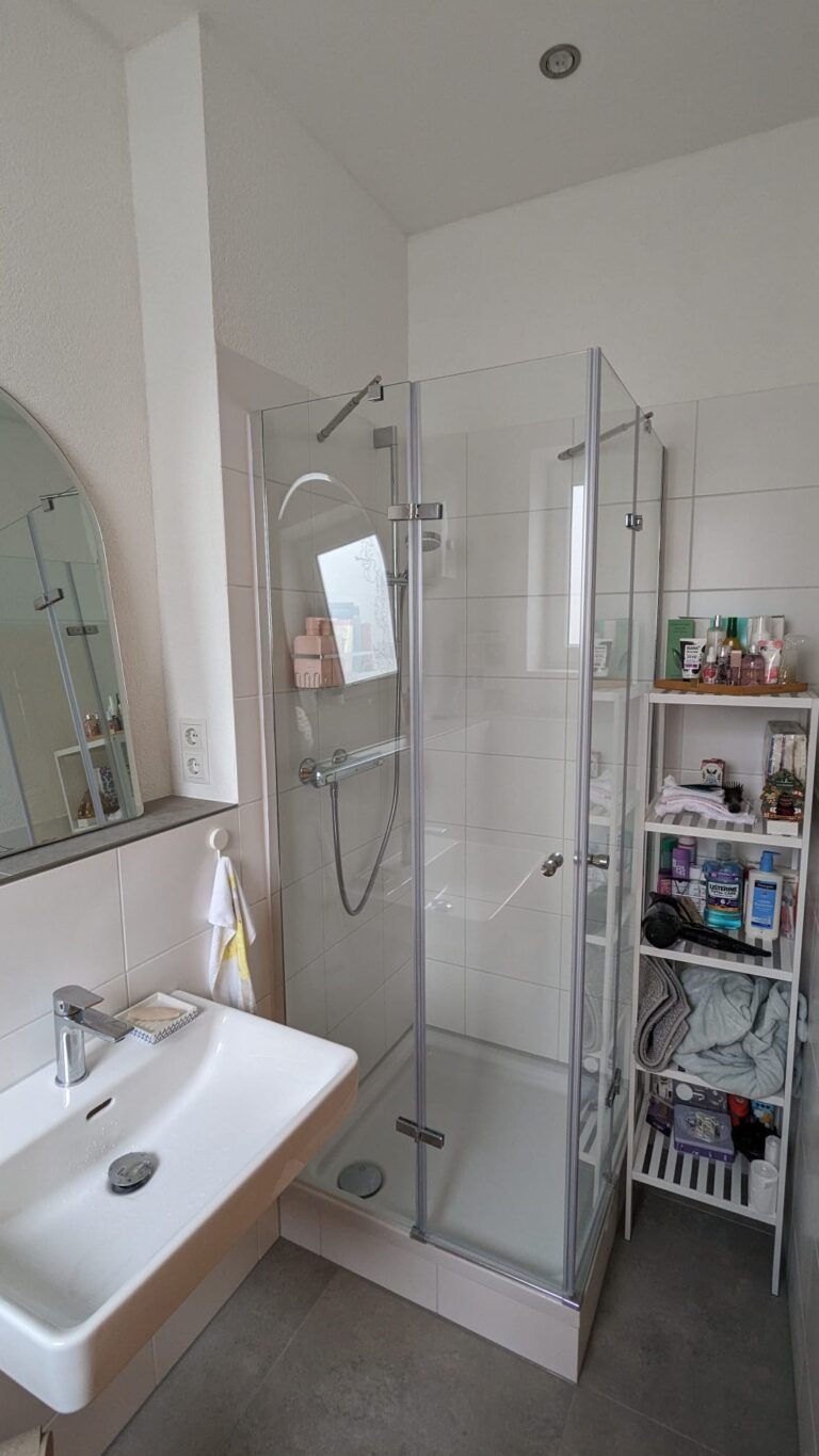 Edle 2 Zimmer-Wohnung in Vallendar, direkte Nähe zur WHU, fussläufig in 1 Minute zu erreichen - Bild 5