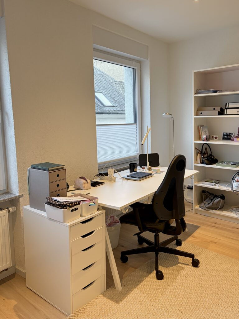 Schöne, neu renovierte und möblierte 2-Zimmer Wohnung - Bild 3