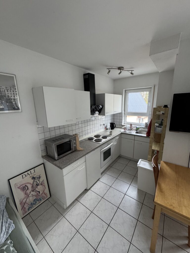 Studio Apartment – 2 Minutes from WHU - Bild 4