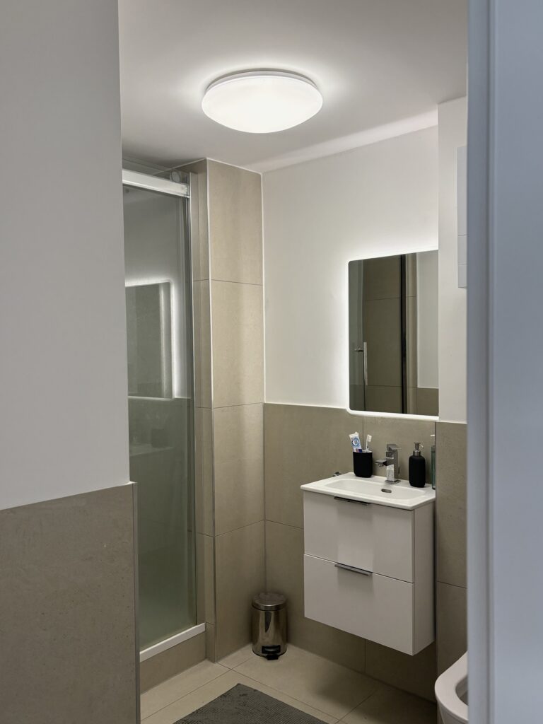 WG Wohnung – 2 Schlafzimmer mit eigenen Bädern - Bild 2