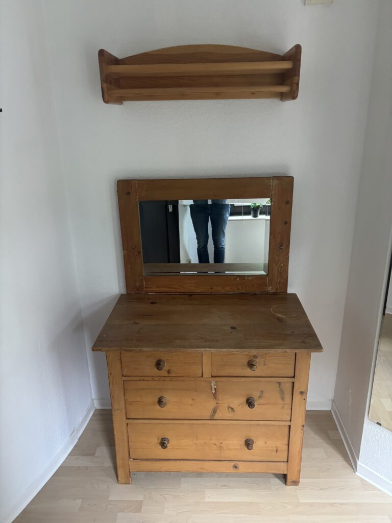 Ideal für WHU-Studierende: Moderne und voll möblierte/ausgestattete Wohnung mit Terrasse & Carport in Toplage von Vallendar – 550 € Warmmiete - Bild 2