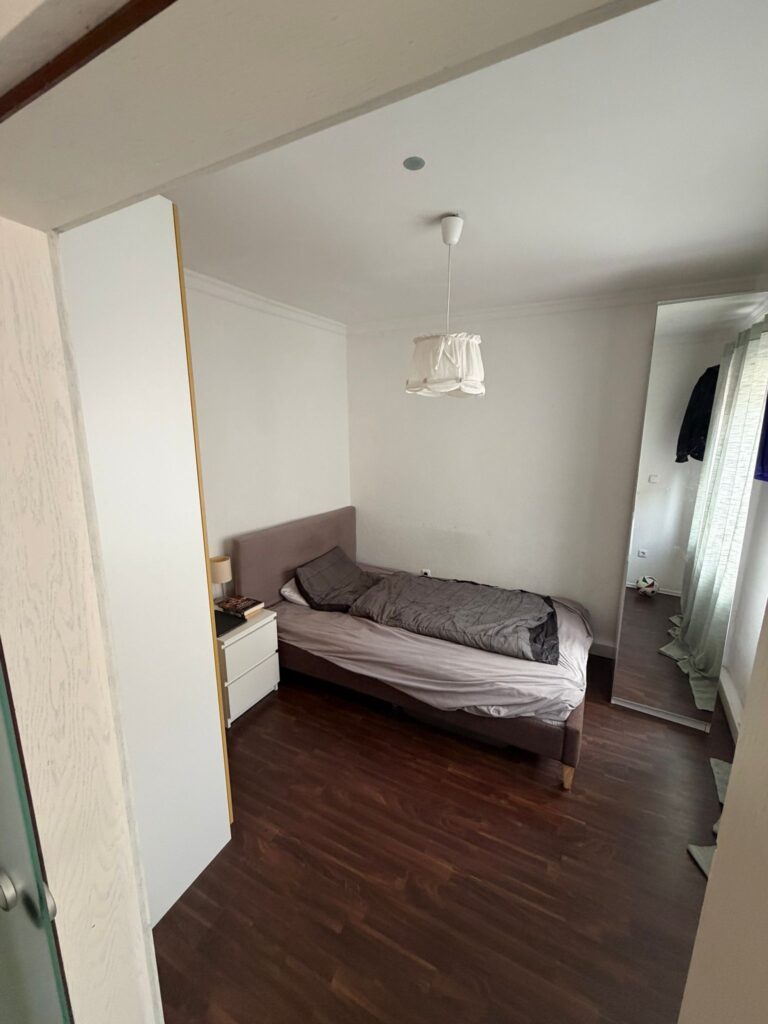 Modernly furnished ground-floor apartment (200 meters from WHU) - Bild 3