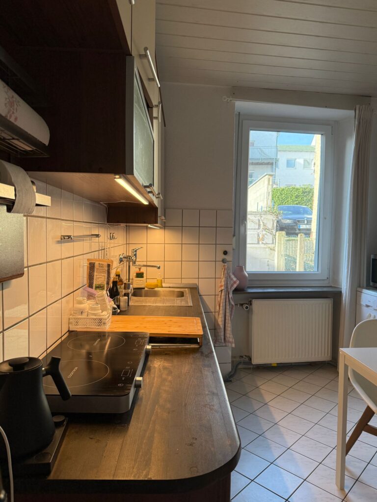 Beautiful and spacious student apartment near WHU (2 min) with parking space - Bild 7