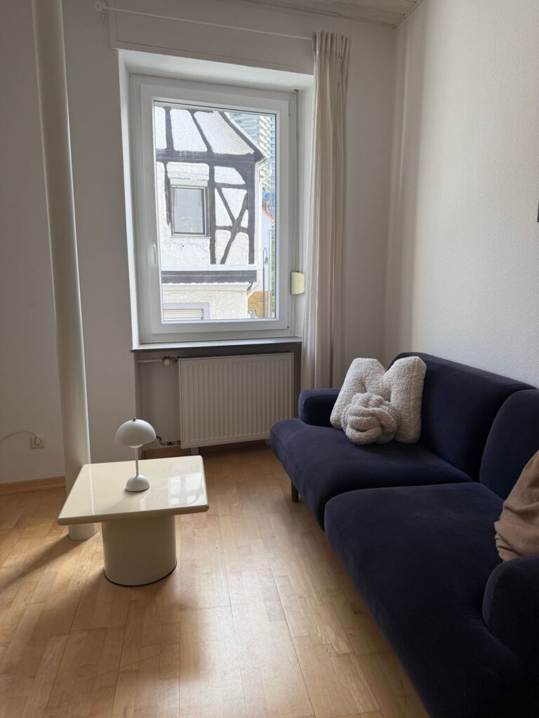 Beautiful and spacious student apartment near WHU (2 min) with parking space - Bild 6