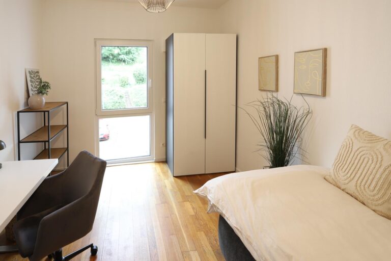 renoviertes Zimmer in 3er WG - Bild 9