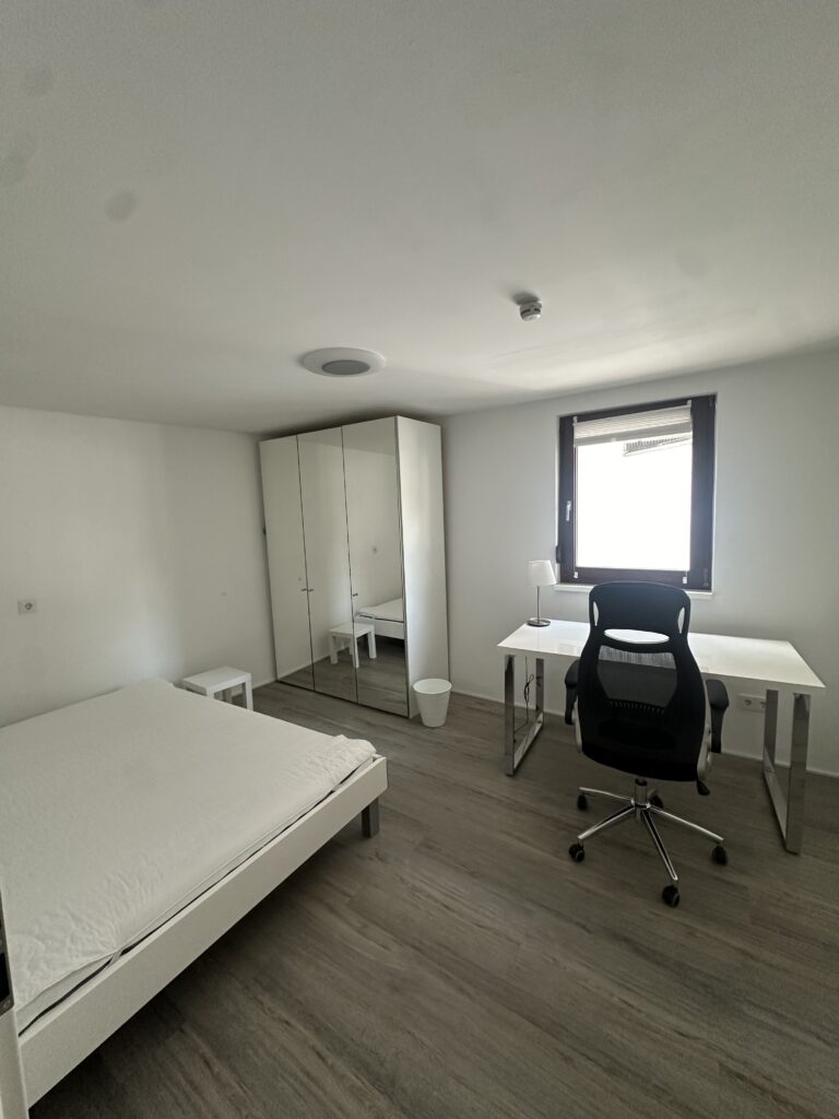 Moderne vollmöblierte 2er-WG in Top-Lage – 2 Gehminuten zur Uni - Bild 1