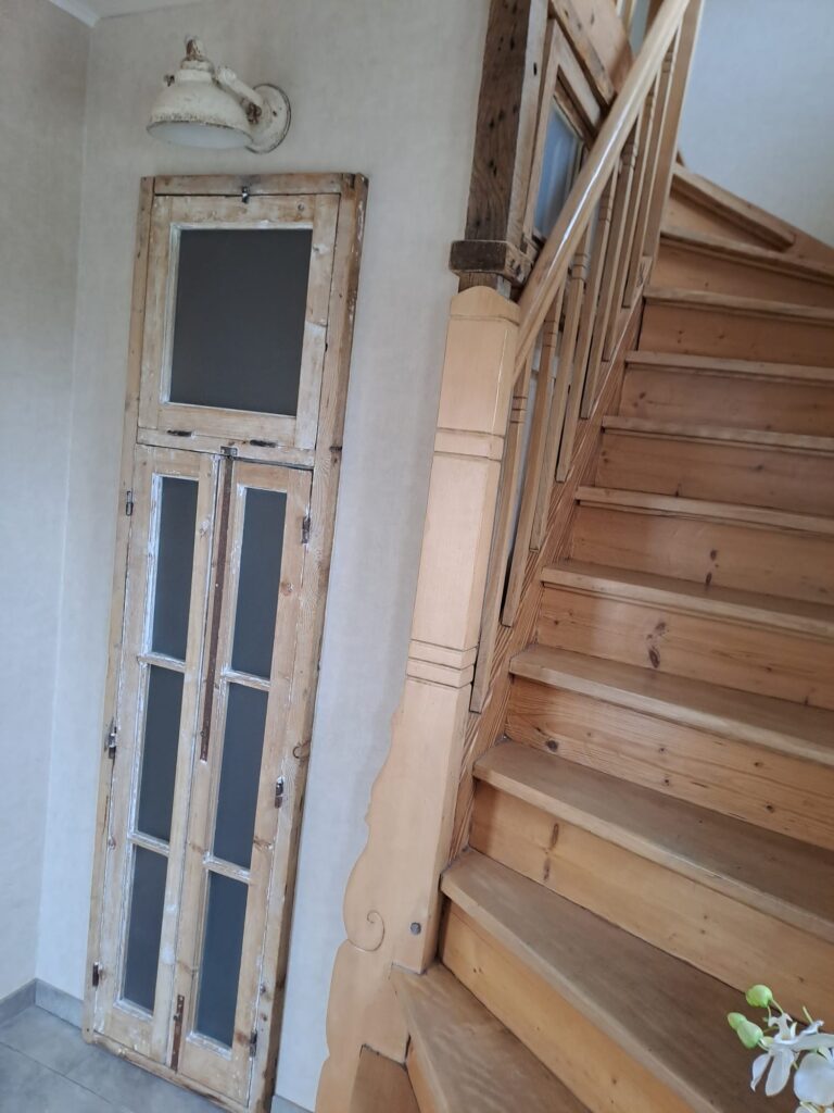 Apartment mit ca. 48qm. Wohnküche Schlafzimmer Bad mit Dusche und Badewanne Abstellraum - Bild 8