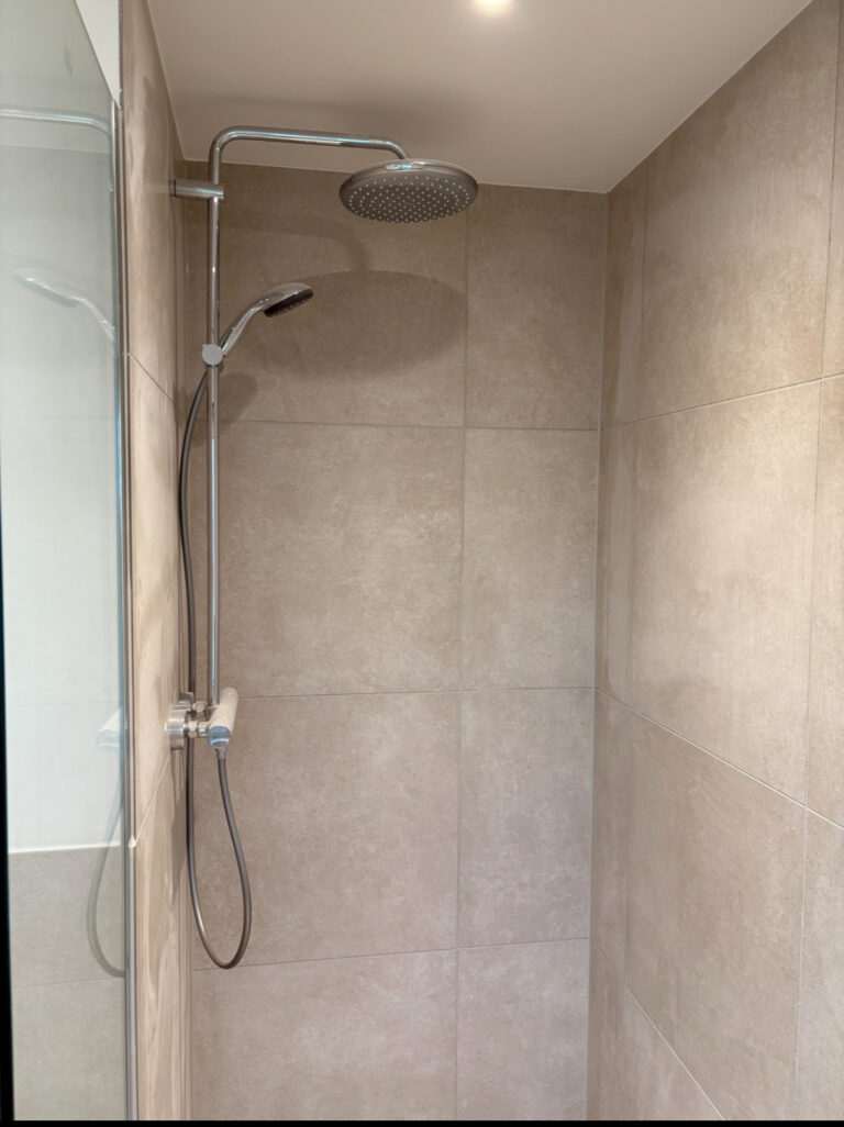 Room Available in a Shared Apartment in a Prime Location! - Bild 5