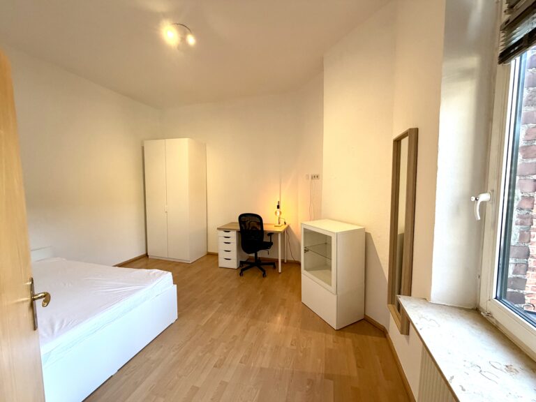 Neugründung 3er WG in Düsseldorf-Bilk (ex WHU WG) - Bild 4