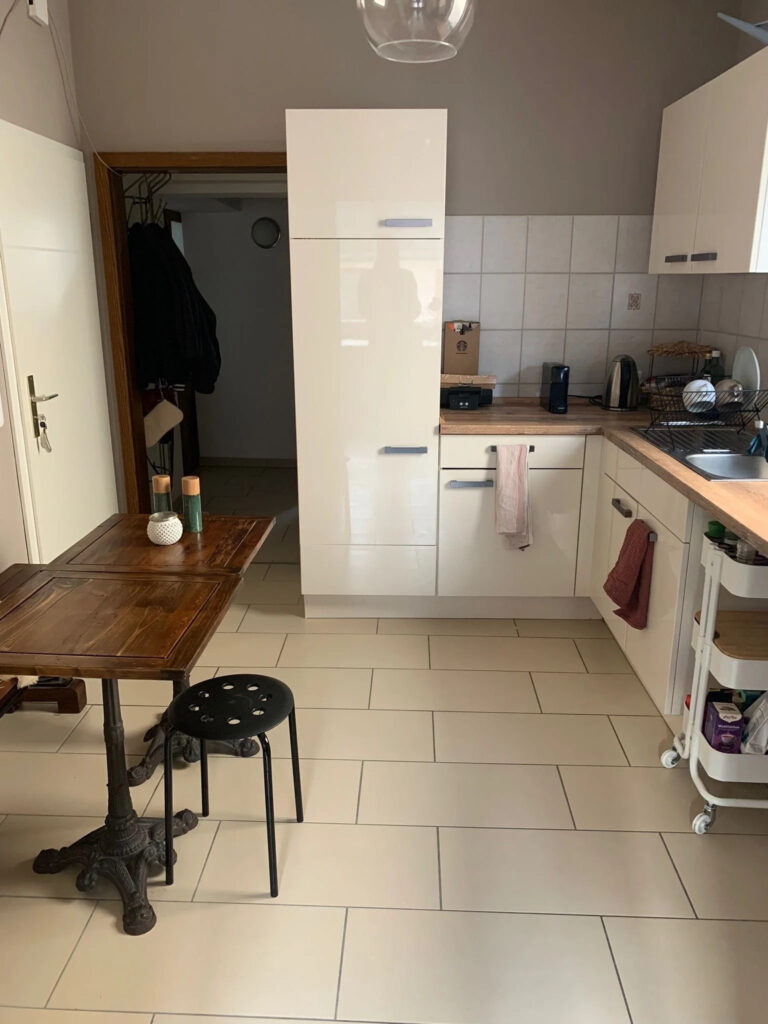 Furnished 4-bedroom apartment (new shared apartment possible) in the city center - Bild 7