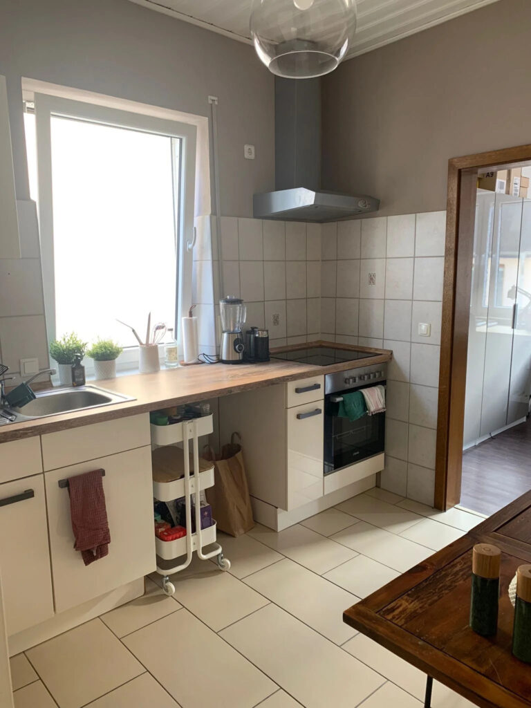 Furnished 4-bedroom apartment (new shared apartment possible) in the city center - Bild 1