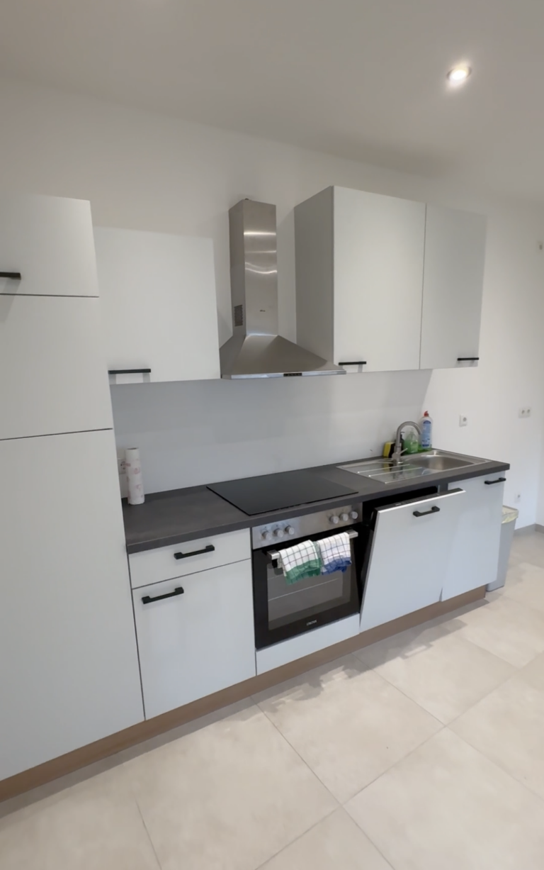 Kernsanierte Studenten WG - Bild 2