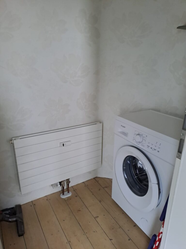 Apartment mit ca. 48qm. Wohnküche, Schlafzimmer, Bad mit Dusche und Badewanne, Abstellraum - Bild 9
