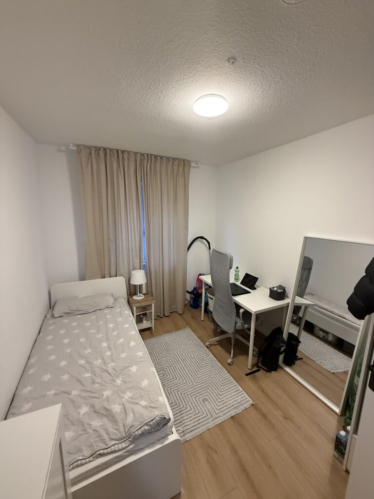 Furnished shared room in a well-maintained building – all-inclusive rent - Bild 1