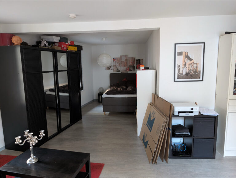 Schicke Wohnung in bester Lage ! - Bild 2