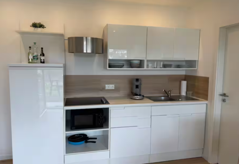 Schöne Wohnung in WHU Nähe - Bild 2