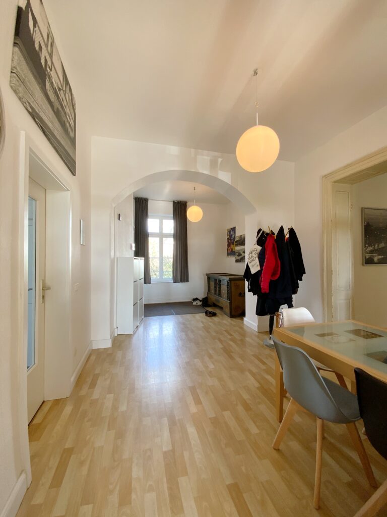 230 m² Altbau-WG direkt an der WHU – möbliert, modern, perfekt für Studenten Wohnung WG-Zimmer Garage / Stellplatz - Bild 7