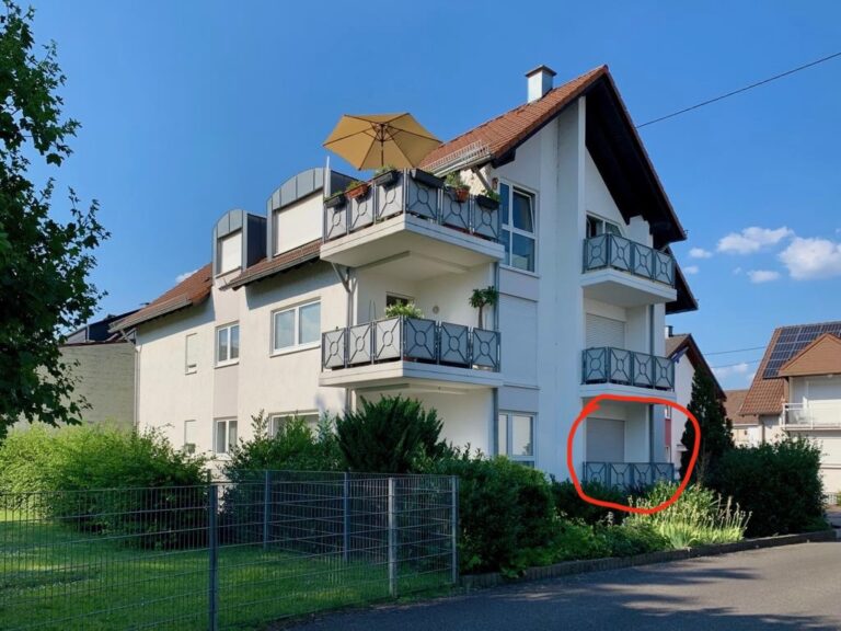 Bright, cheerful 33-square-meter apartment with a good floor plan. Available starting August 17, 2026 - Bild 2