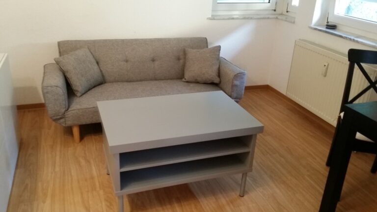Appartement möbliert, 400 m zur WHU - Bild 2