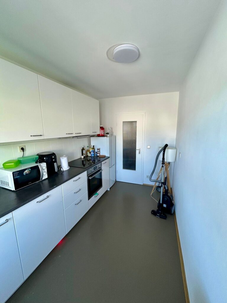 Modern Furnished Room in Shared Apartment of 3 next to WHU | Bright, Central & Move-in Ready - Bild 2