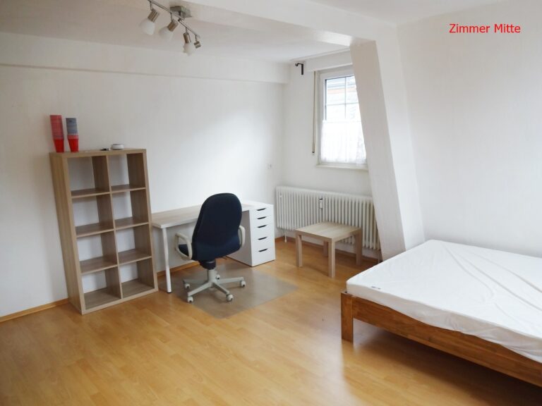 3-person shared apartment, 200 meters from campus, 105 sq m, $1,000 rent + $250 utilities + electricity - Bild 3