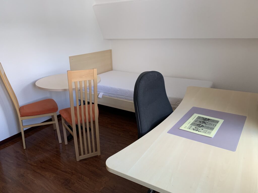 Single Apartment