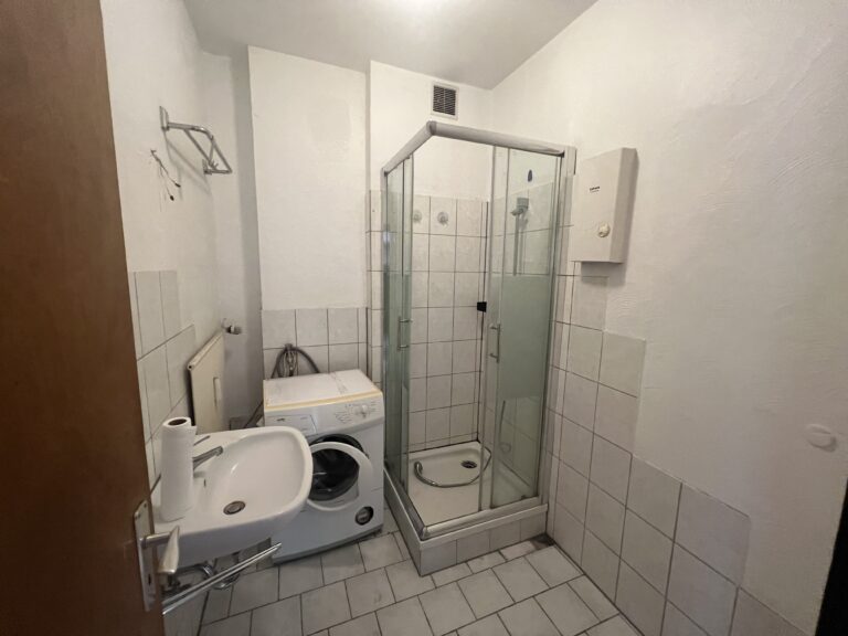 WG-Zimmer mit Aussicht in Vallendar – direkt an der WHU – ab 340 € / Monat - Bild 2
