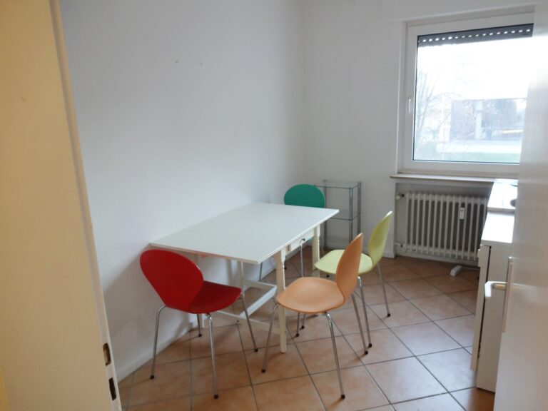 1ZKB, Apt. 7, 32 square meters, 200 meters from campus, 300 € + 120 € utilities + electricity - Bild 5
