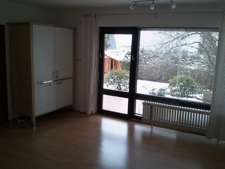 Quiet 2-bedroom apartment with a bathroom and a large terrace, 1 km from WHU, for 390 euros - Bild 7