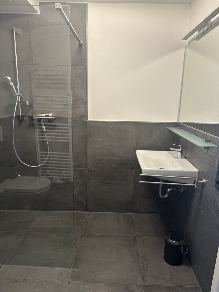 Modernes Apartment Hellenstraße 10 (vollmöbliert) - Bild 8
