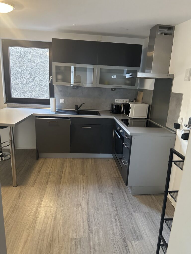 Modernes Apartment Hellenstraße 10 (vollmöbliert) - Bild 1