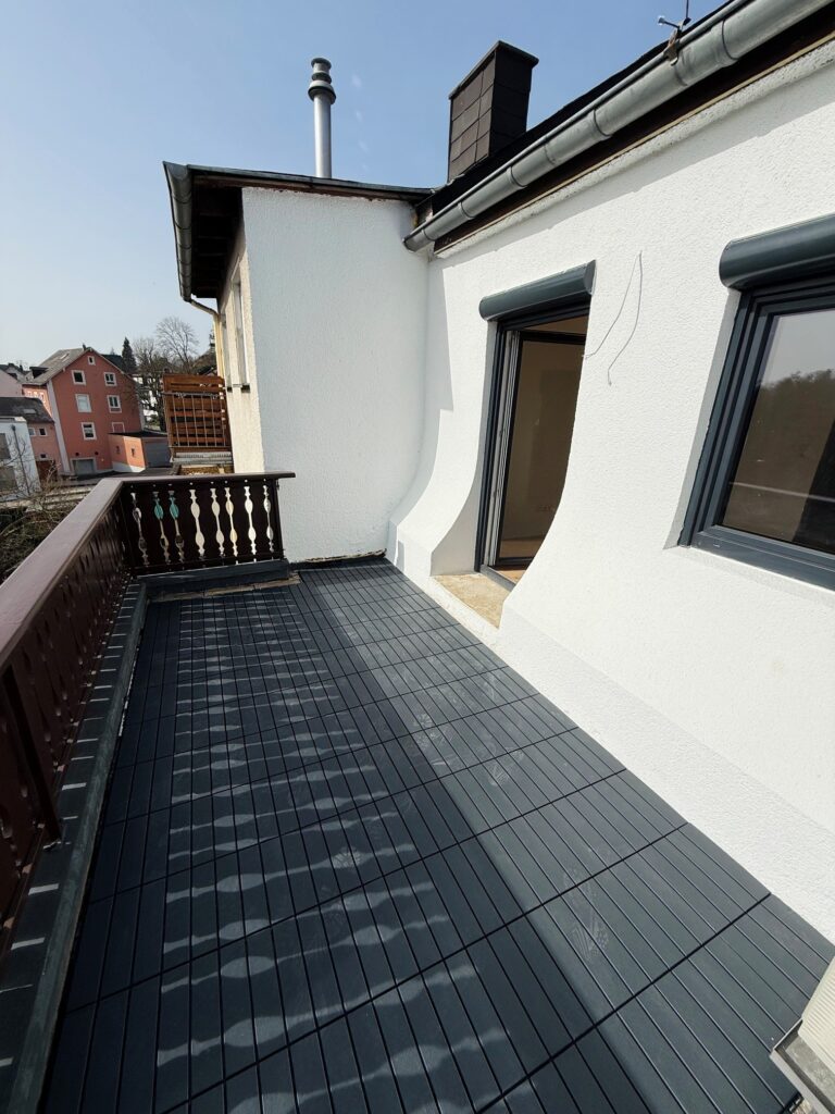 Kernsanierte 3-Zimmer-Wohnung in Vallendar – für 2er- oder 3er-WG, Klima in jedem Zimmer, Balkon & Galerie - Bild 9