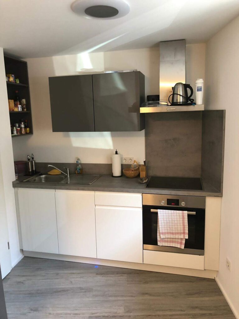 Moderne möblierte 1-Zimmer-Apartment im WHU-Studentenhaus H-10: 1 Minute zum Campus - Bild 4