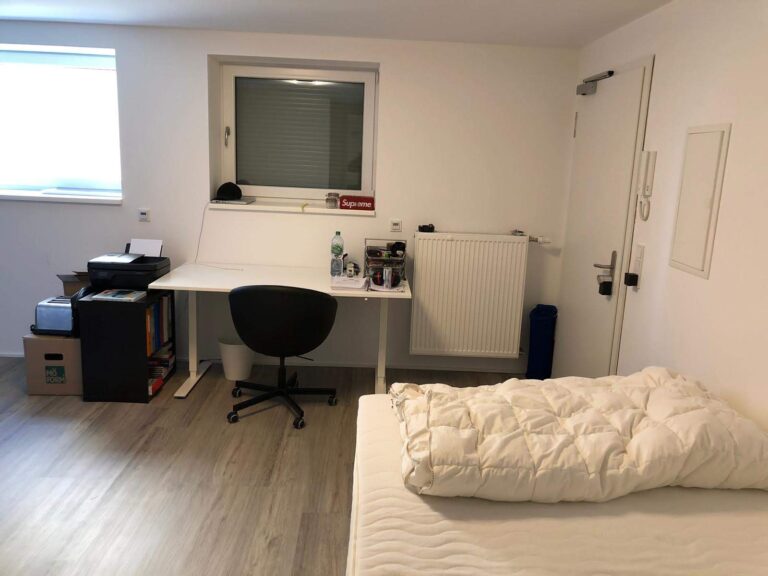 Moderne möblierte 1-Zimmer-Apartment im WHU-Studentenhaus H-10: 1 Minute zum Campus - Bild 2
