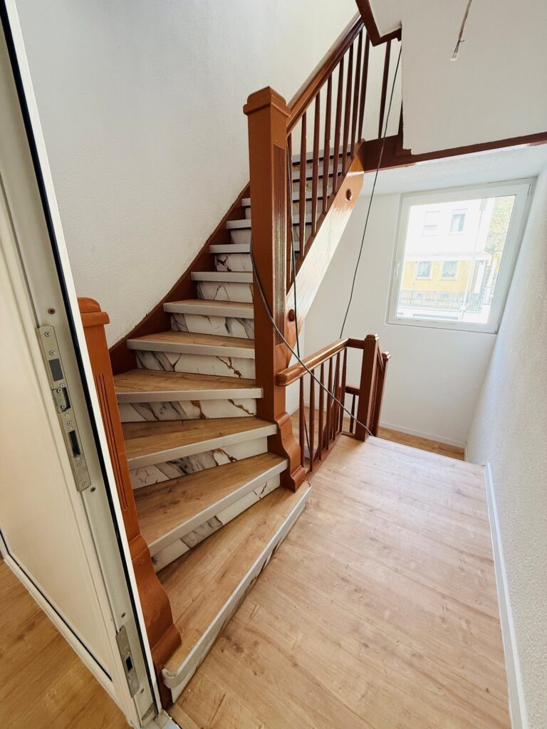 Kernsanierte 3-Zimmer-Wohnung in Vallendar – für 2er- oder 3er-WG, Klima in jedem Zimmer, Balkon & Galerie - Bild 7
