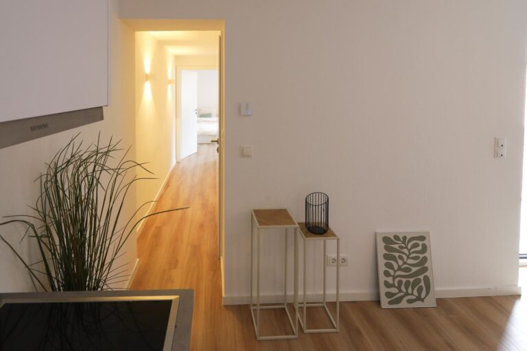 3 Zimmer frei in frisch renovierter WG in Vallendar (ab Januar) - Bild 6