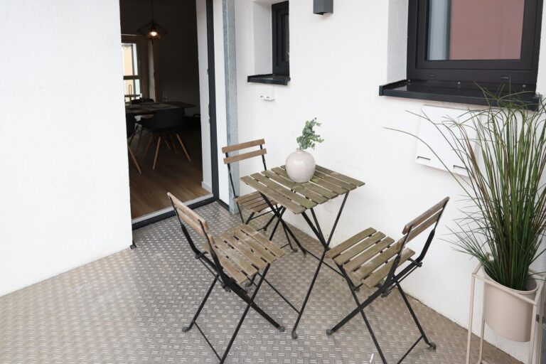 3 Zimmer frei in frisch renovierter WG in Vallendar (ab Januar) - Bild 3