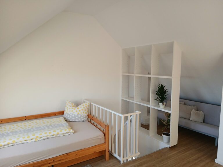 Möblierte WG-Zimmer mit Rheinpanorama nahe WHU Vallendar – All-inclusive-Miete - Bild 2